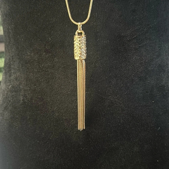 Tassel Cubic Zirconia Metal Cylinder Pendent on Adjustable Gold Chain Necklace - Picture 1 of 7